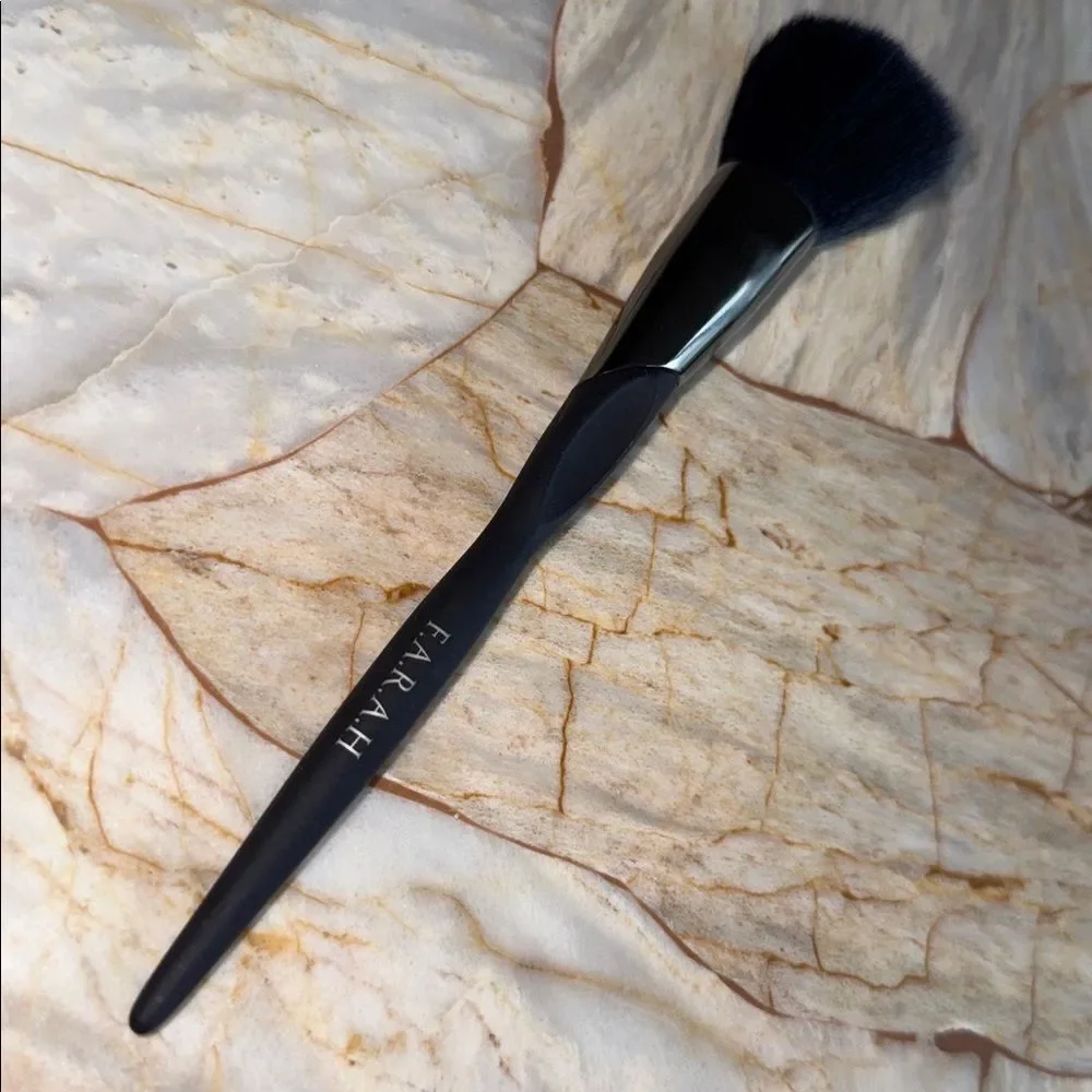 Farah Black Makeup‎ Brush